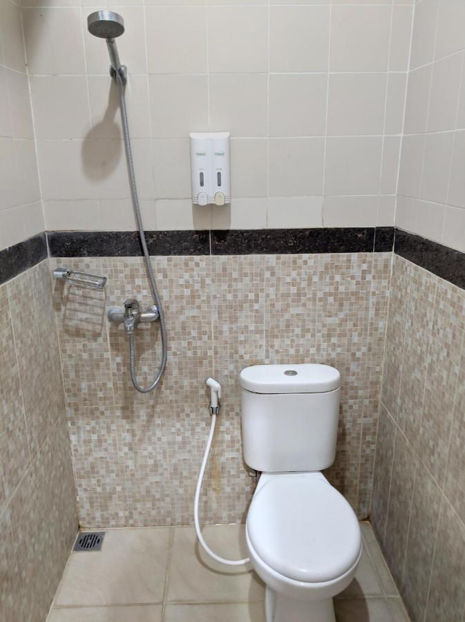 Twin Star Hotel Solo Kültér fotó