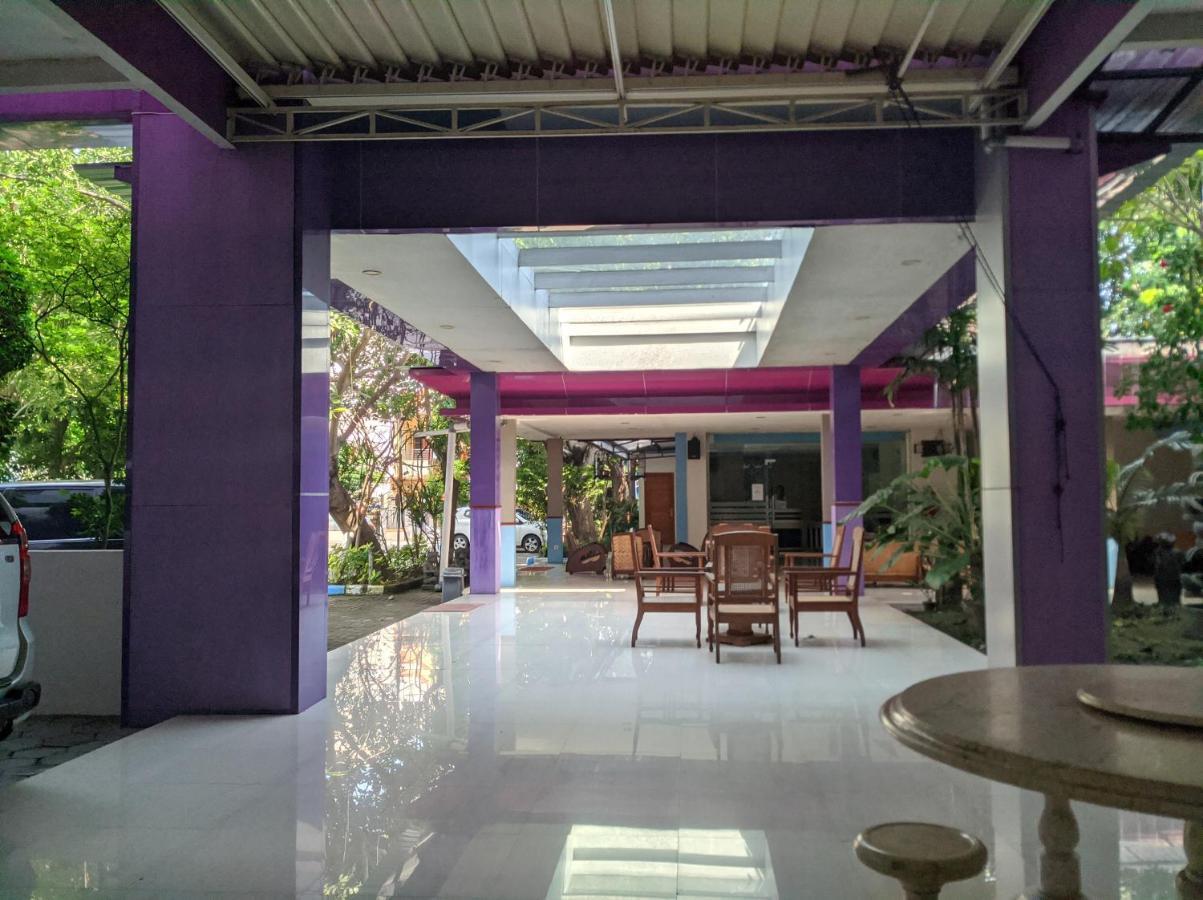 Twin Star Hotel Solo Kültér fotó