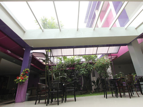 Twin Star Hotel Solo Kültér fotó